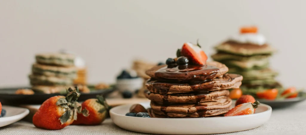 pen1 01 london cafe pancakes served with butter and syrup